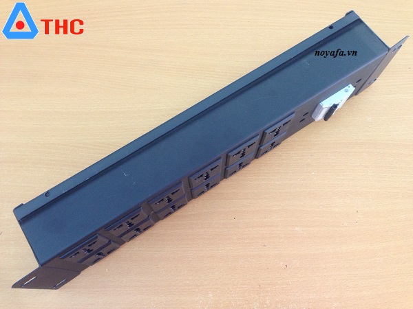 Thanh nguồn PDU, ổ cắm điện 3 chấu 12 cổng chẩn đa năng 